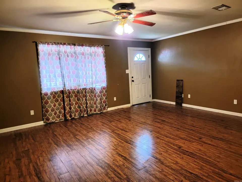 Living - 204 Wildwood, White Hall, AR 71602 photo 4 of 6