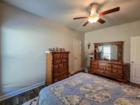 Bedroom - 134 Brookvale Cir, Brookland, AR 72417 photo 6 of 6
