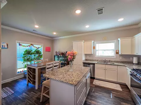 Kitchen - 134 Brookvale Cir, Brookland, AR 72417 photo 1 of 12