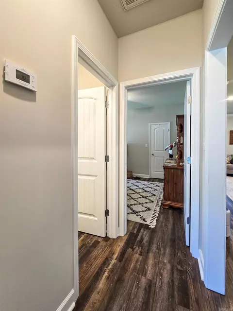 Entry Way - 134 Brookvale Cir, Brookland, AR 72417 photo 4 of 4