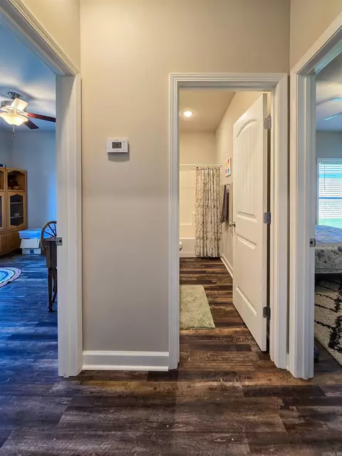 Entry Way - 134 Brookvale Cir, Brookland, AR 72417 photo 3 of 4