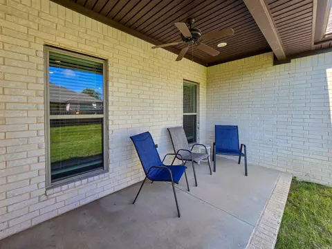 Exterior - 134 Brookvale Cir, Brookland, AR 72417 photo 2 of 11