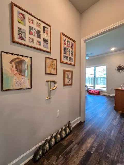 Entry Way - 134 Brookvale Cir, Brookland, AR 72417 photo 2 of 4
