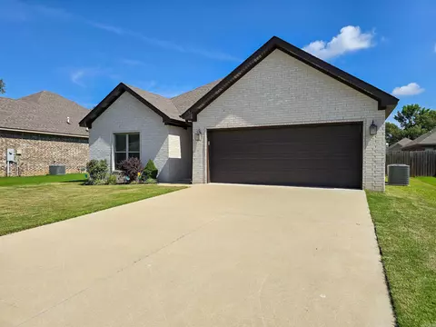 Exterior - 134 Brookvale Cir, Brookland, AR 72417 photo 10 of 11