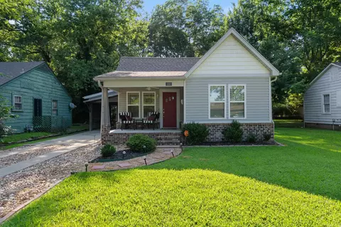 Exterior - 320 Mitchell St, Conway, AR 72034 photo 1 of 9