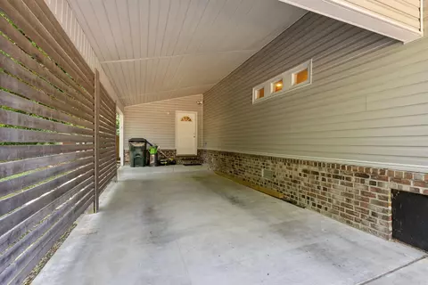 Exterior - 320 Mitchell St, Conway, AR 72034 photo 9 of 9