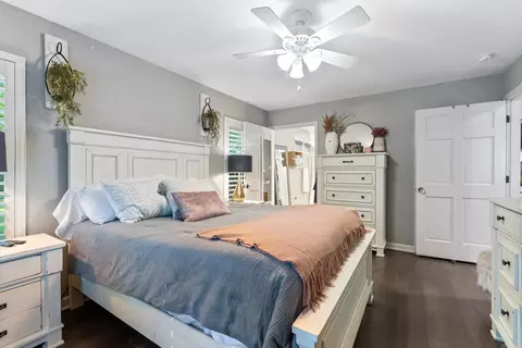 Bedroom - 320 Mitchell St, Conway, AR 72034 photo 2 of 4