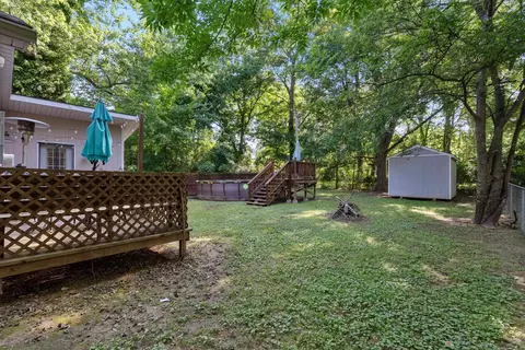 Exterior - 320 Mitchell St, Conway, AR 72034 photo 6 of 9