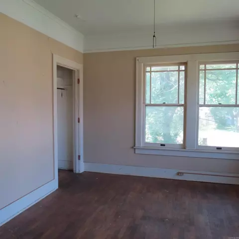 Bedroom - 309 W Harding Ave, Pine Bluff, AR 71601 photo 5 of 5