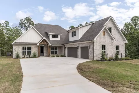 606 Glenwood Springs Dr, Little Rock, AR 72210