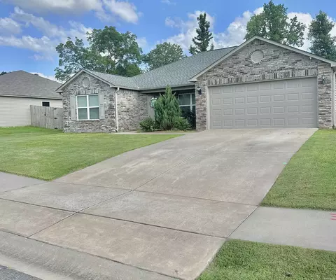 1604 Lil Larry Dr, Cabot, AR 72023 photo 1