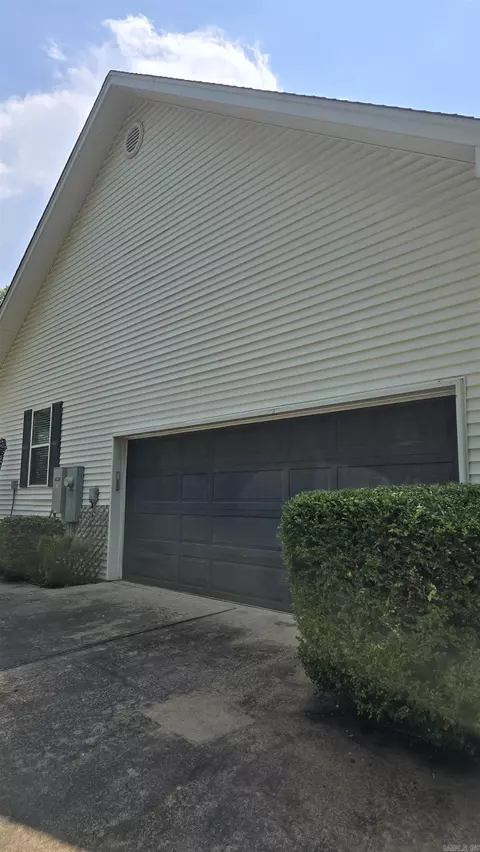 Exterior - 174 Bald Eagle Dr, Paron, AR 72122 photo 4 of 7