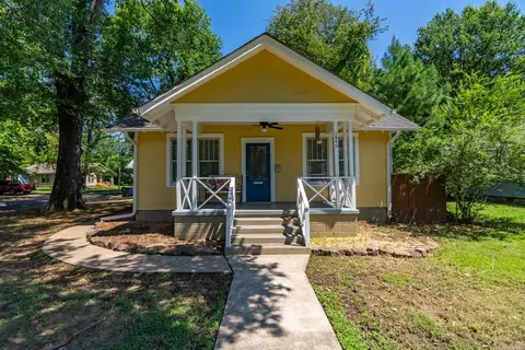1840 Simms St, Conway, AR 72034 photo 1