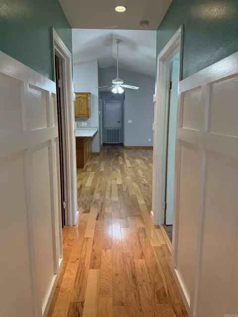 Entry Way - 108 Rock St, Marshall, AR 72650 photo 2 of 2