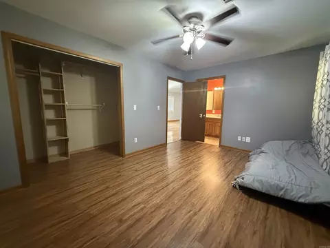 Bedroom - 108 Rock St, Marshall, AR 72650 photo 4 of 6