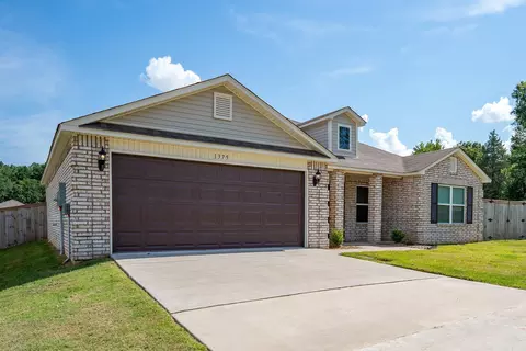1375 Lacroix Ln, Conway, AR 72034 photo 2