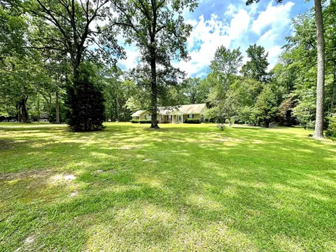 Exterior - 6823 Nevins Rd, Pine Bluff, AR 71603 photo 2 of 9