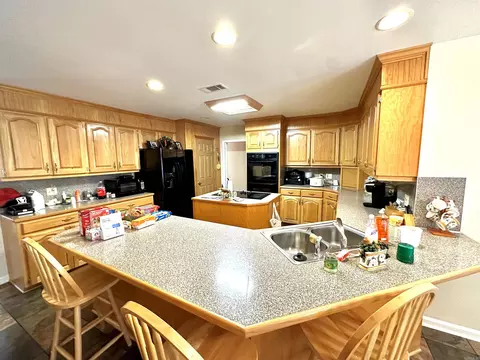 Kitchen - 6823 Nevins Rd, Pine Bluff, AR 71603 photo 1 of 2
