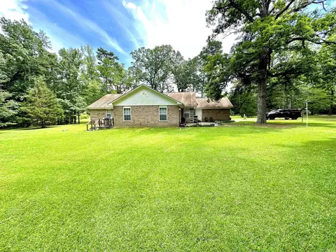 Exterior - 6823 Nevins Rd, Pine Bluff, AR 71603 photo 3 of 9