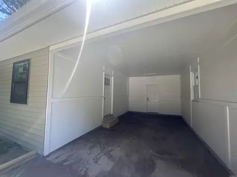 1806 E Sullenberger St, Malvern, AR 72104 photo 4