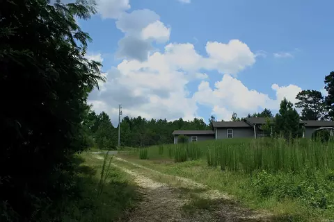 Exterior - 148 Flushing Rd, Malvern, AR 72104 photo 4 of 4