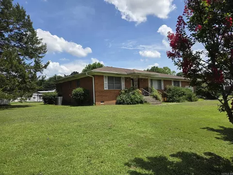 114 W Steward, Searcy, AR 72143