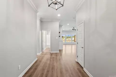 Entry Way - 4321 Sloan Dr, Alexander, AR 72002 photo 1 of 5