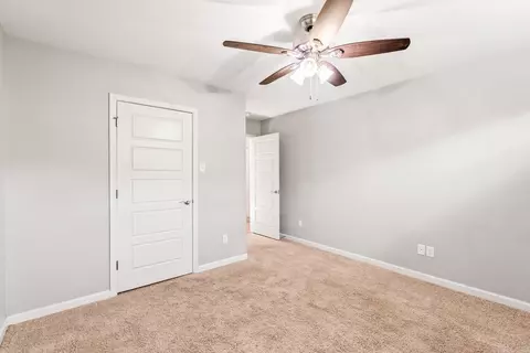 Bedroom - 4321 Sloan Dr, Alexander, AR 72002 photo 3 of 6