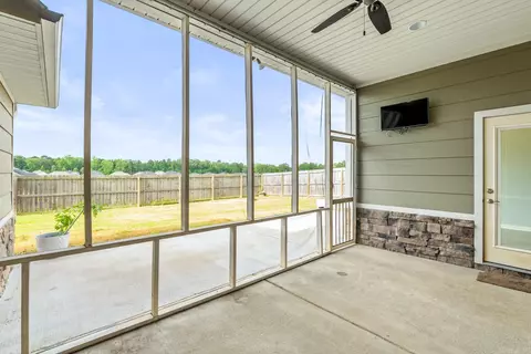Exterior - 4321 Sloan Dr, Alexander, AR 72002 photo 3 of 10