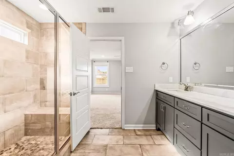 Entry Way - 4321 Sloan Dr, Alexander, AR 72002 photo 5 of 5