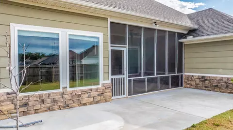 Exterior - 4321 Sloan Dr, Alexander, AR 72002 photo 4 of 10
