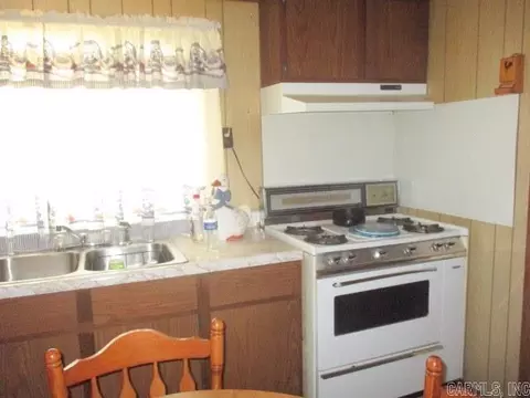 316 Bellvue St, Steele, MO 63877 photo 8