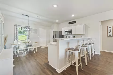 1040 Gallery Dr, Conway, AR 72032 photo 9