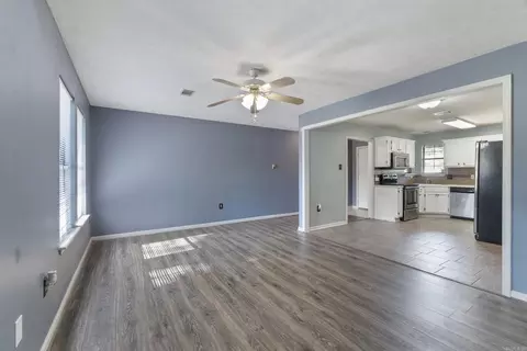 2530 Peabody Dr, Conway, AR 72032 photo 9