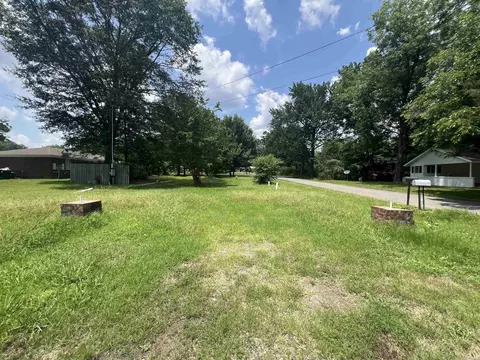 303 Washington, Ward, AR 72176 photo 1