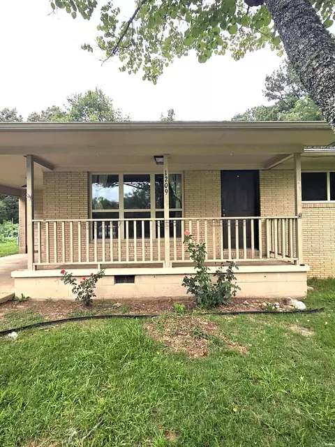 1209 Cole Ave, Mena, AR 71953 photo 2
