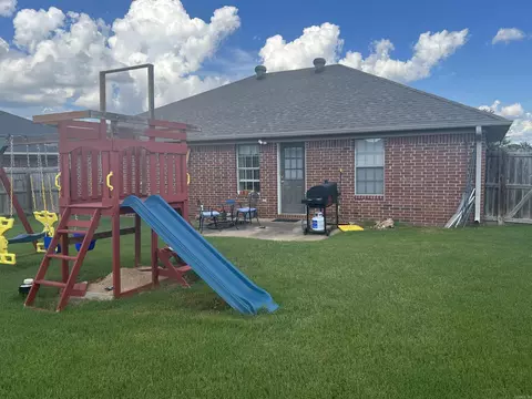 Exterior - 865 Brownstone, Conway, AR 72034 photo 3 of 4