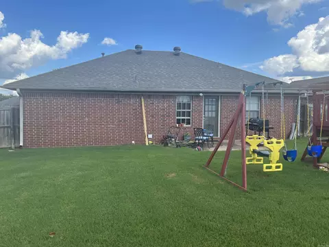 Exterior - 865 Brownstone, Conway, AR 72034 photo 2 of 4