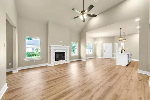 412 N 3rd St, Cabot, AR 72023 photo 8