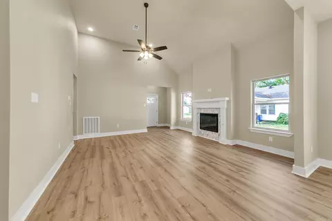 412 N 3rd St, Cabot, AR 72023 photo 11
