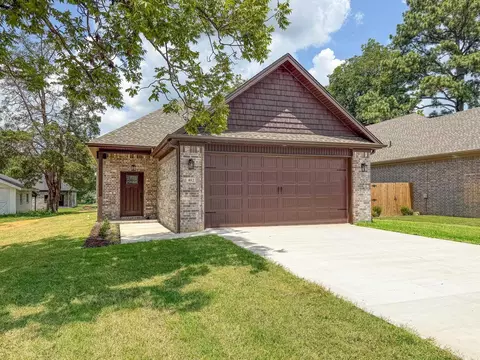 412 N 3rd St, Cabot, AR 72023 photo 1