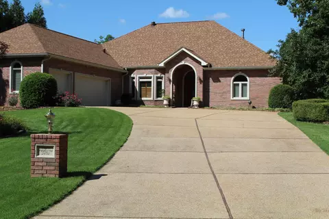 11 Provecho Ln, Hot Springs Village, AR 71909