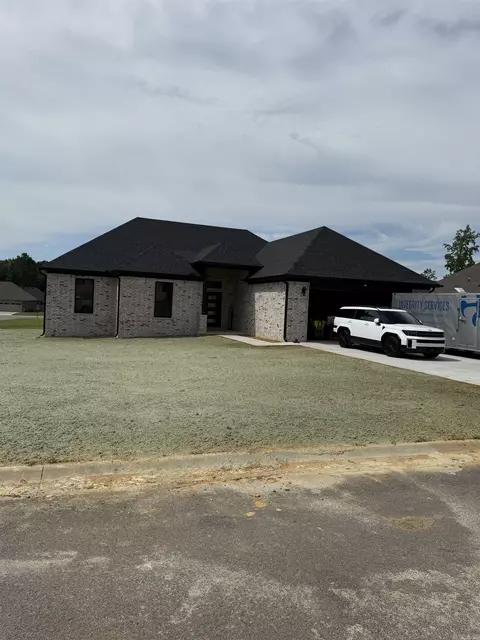 126 Michelle Dr, Beebe, AR 72012 photo 1