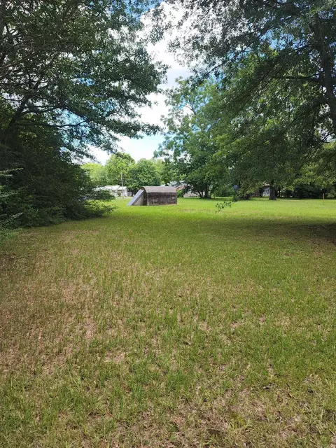 906 Second St, Mena, AR 71953 photo 4