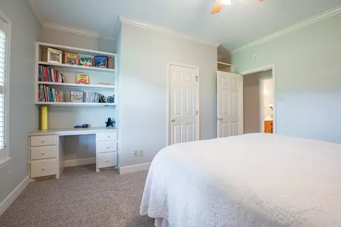 Bedroom - 1030 El Dorado Rd, Benton, AR 72019 photo 4 of 5
