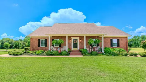 Exterior - 1030 El Dorado Rd, Benton, AR 72019 photo 1 of 10