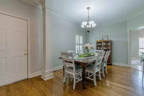 Dining - 1030 El Dorado Rd, Benton, AR 72019 photo 1 of 3
