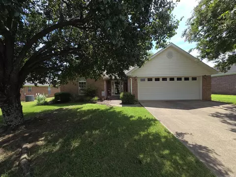2317 Brittany Ln, Searcy, AR 72143
