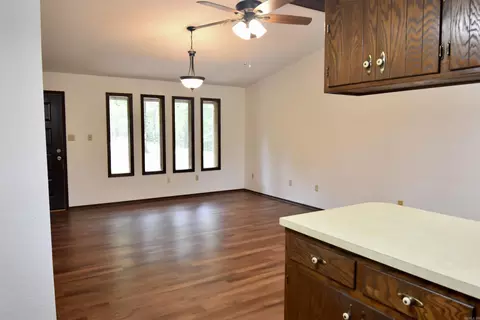 186 Rolling Oak Dr, Malvern, AR 72104 photo 2