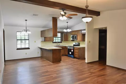 186 Rolling Oak Dr, Malvern, AR 72104 photo 3